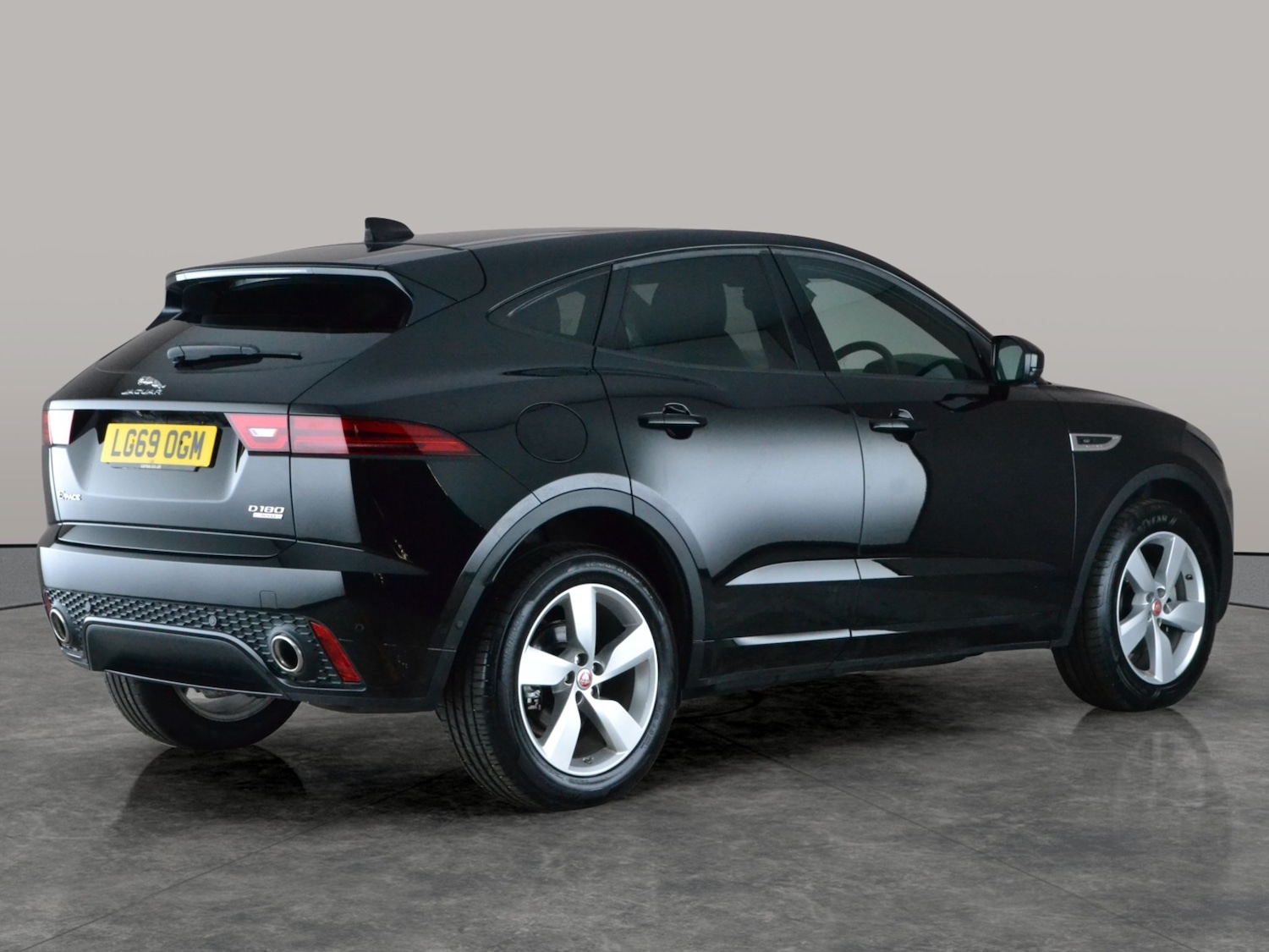 Used Jaguar E-Pace 2019 for sale - 77688703: Photo 10