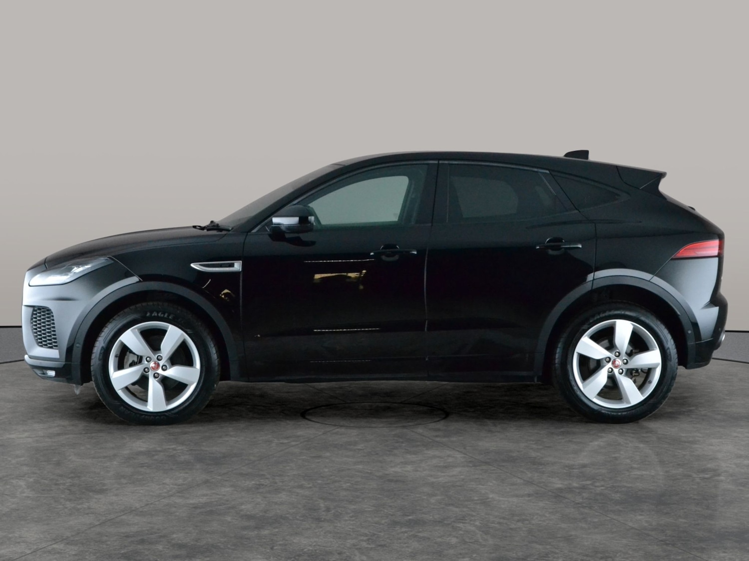 Used Jaguar E-Pace 2019 for sale - 77688703: Photo 13
