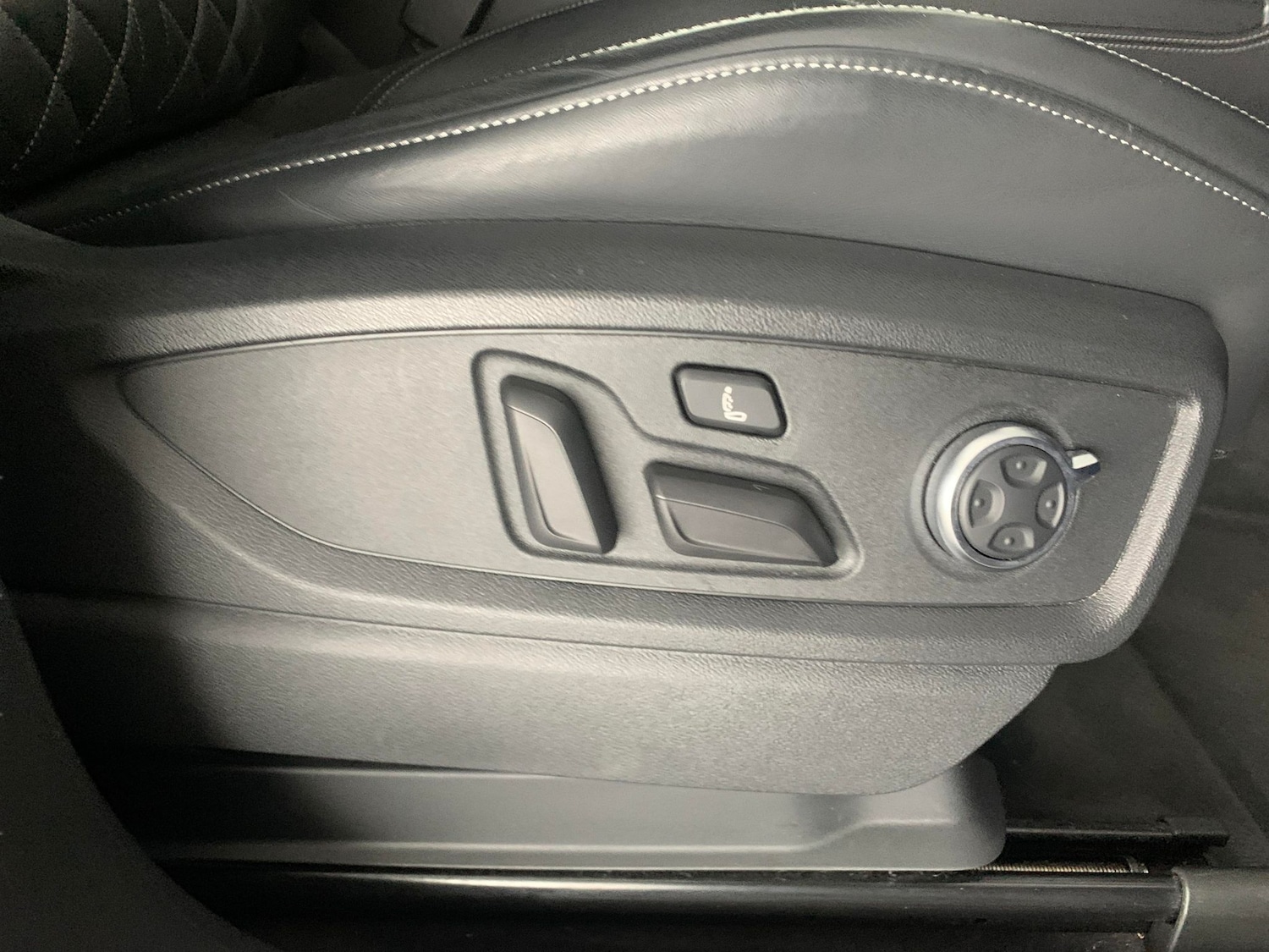 Used Audi Q5 2020 for sale - 76773722: Photo 26