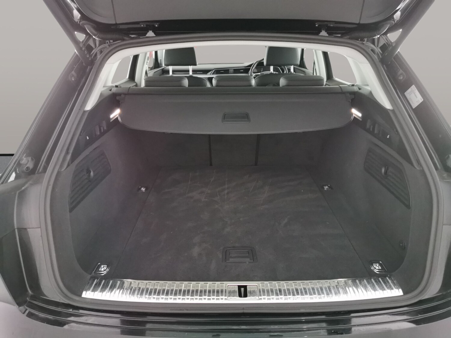 Used Audi e-tron 2022 for sale - 77443109: Photo 33