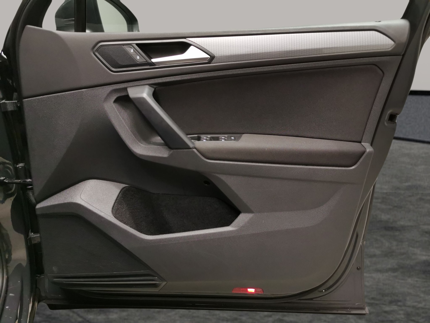 Used Volkswagen Tiguan 2022 for sale - 77165668: Photo 28