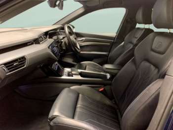 Used Audi e-tron 2022 for sale - 75422191: Photo