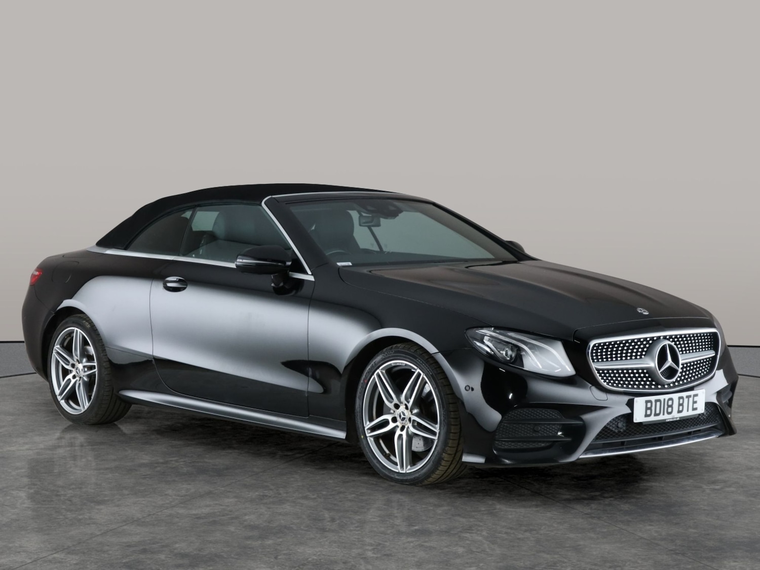 Used Mercedes-Benz E Class 2018 for sale - 76464224: Photo 12