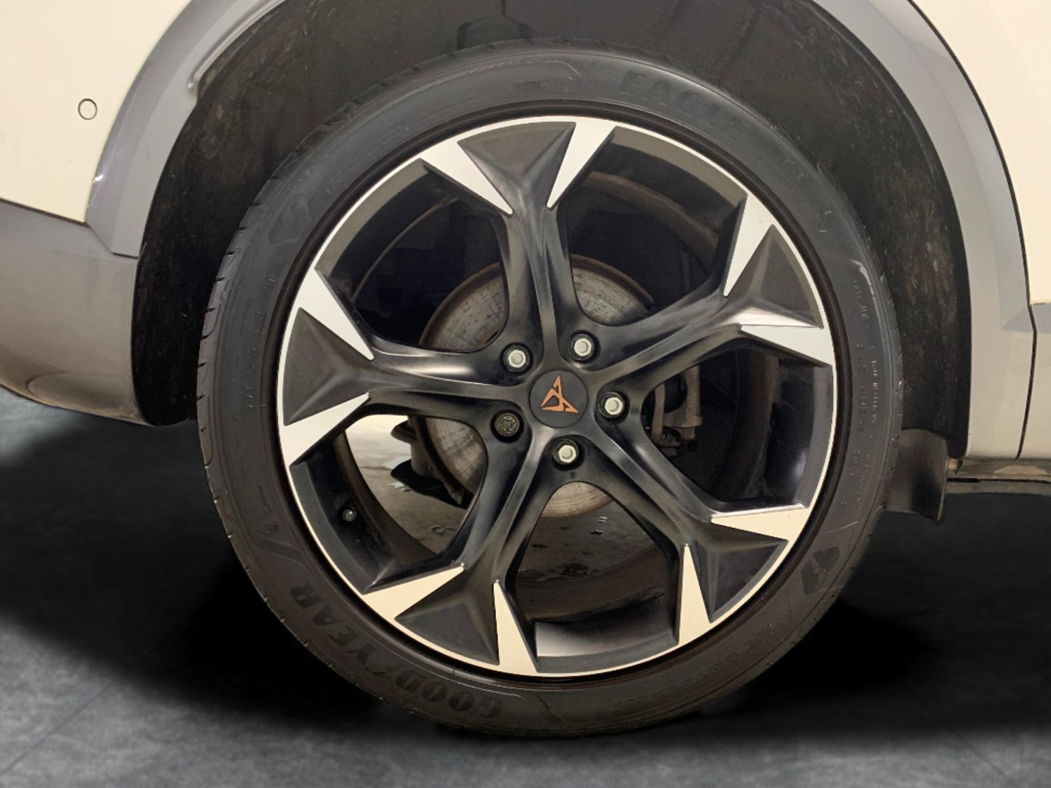 Used Cupra Formentor 2023 for sale - 76626345: Photo 23