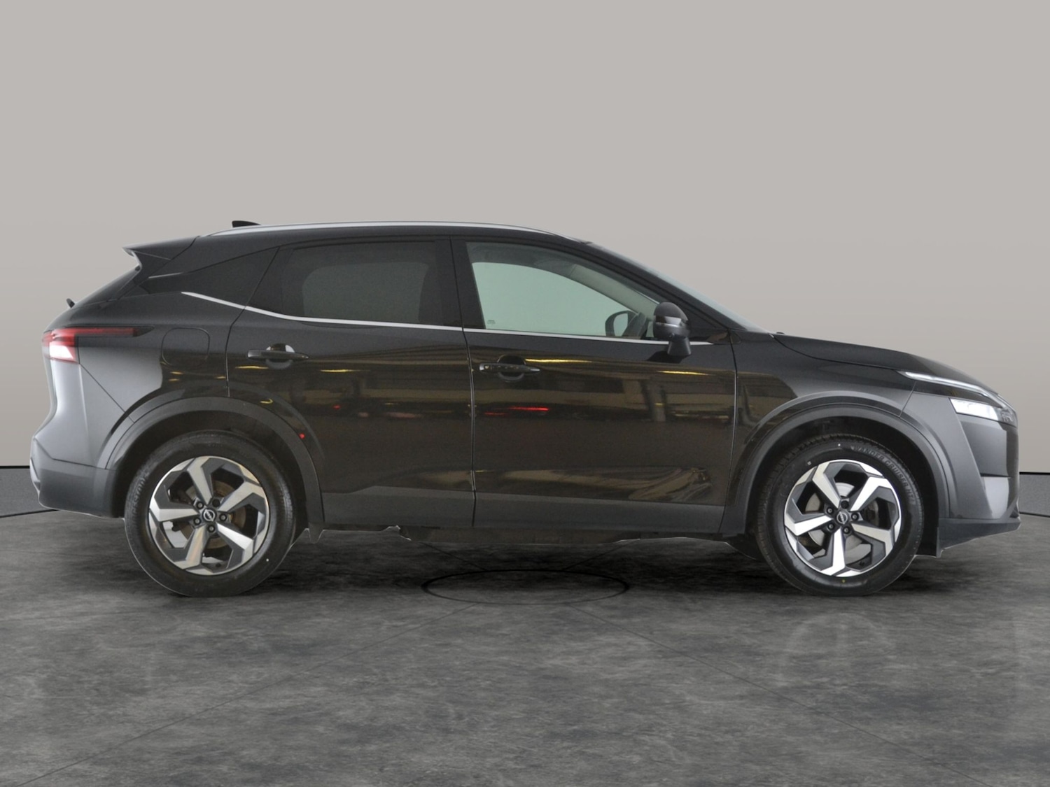 Used Nissan Qashqai for sale - 76464227: Photo 16