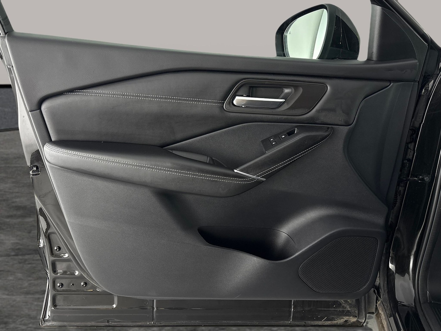 Used Nissan Qashqai for sale - 76464227: Photo 43