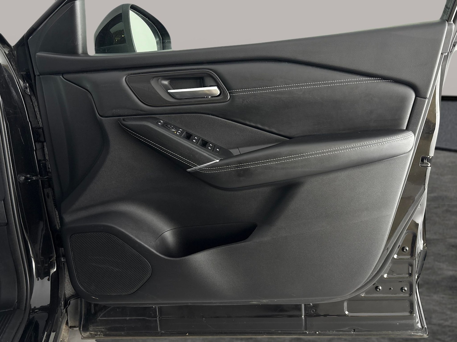 Used Nissan Qashqai for sale - 76464227: Photo 44