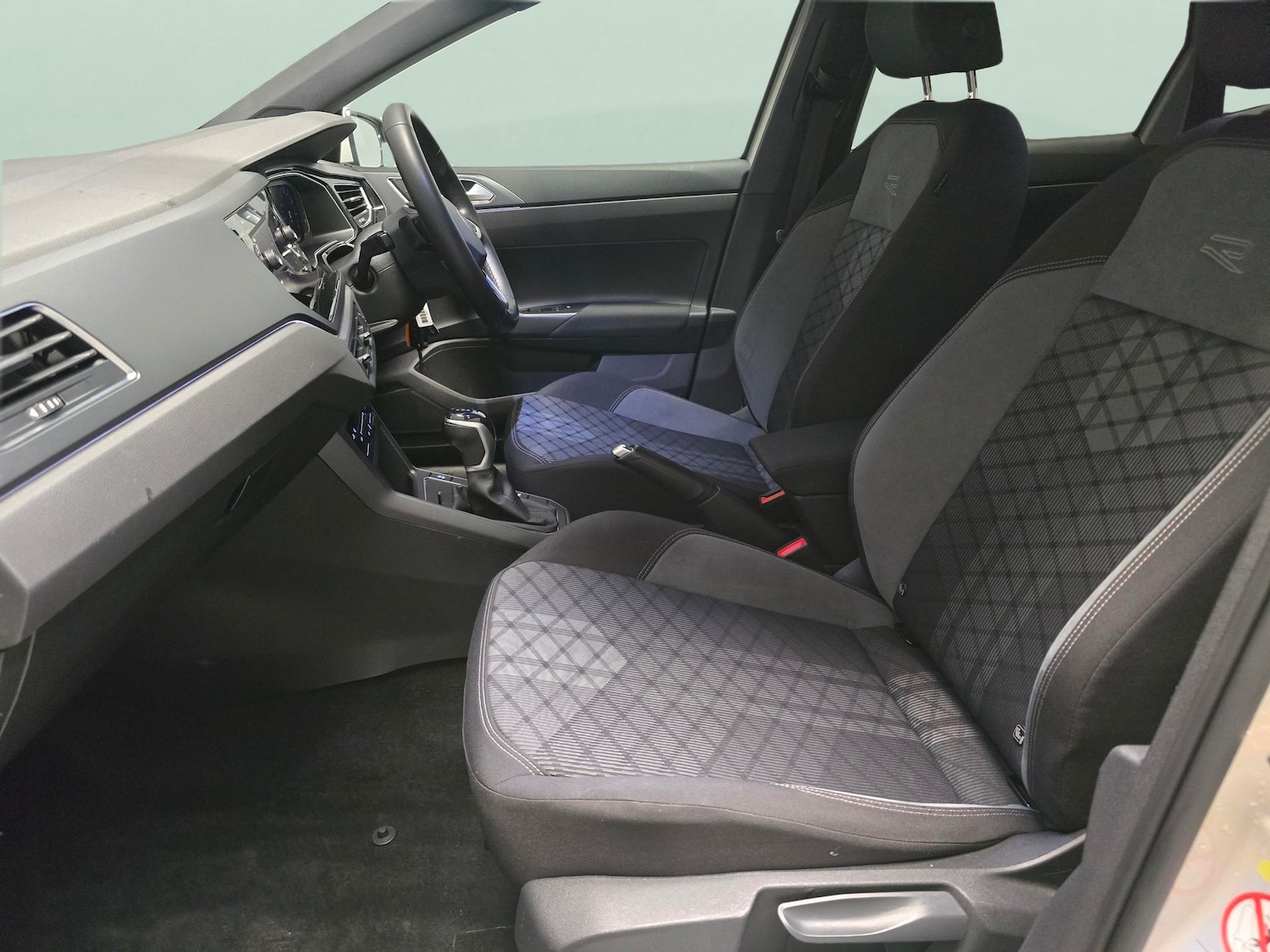 Used Volkswagen Polo 2022 for sale - 77842036: Photo 4