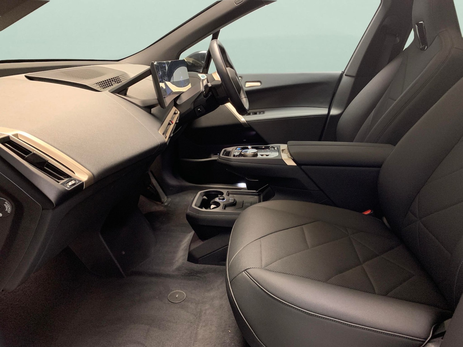 Used BMW iX 2022 for sale - 76901835: Photo 4