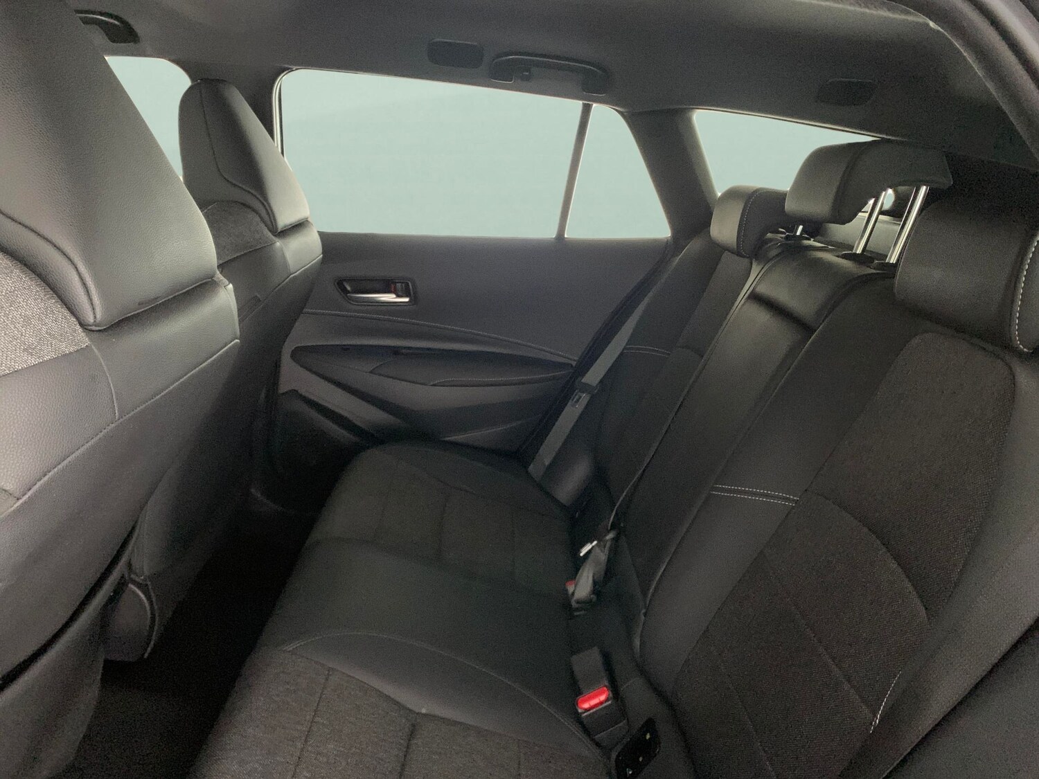 Used Toyota Corolla for sale - 77480450: Photo 29