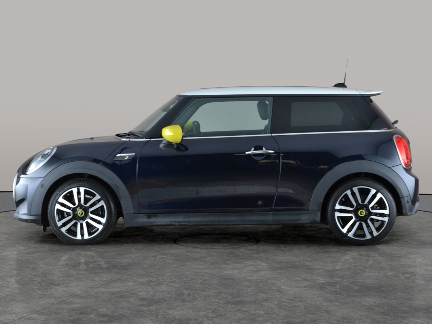 Used MINI Hatch 2022 for sale - 77543064: Photo 16