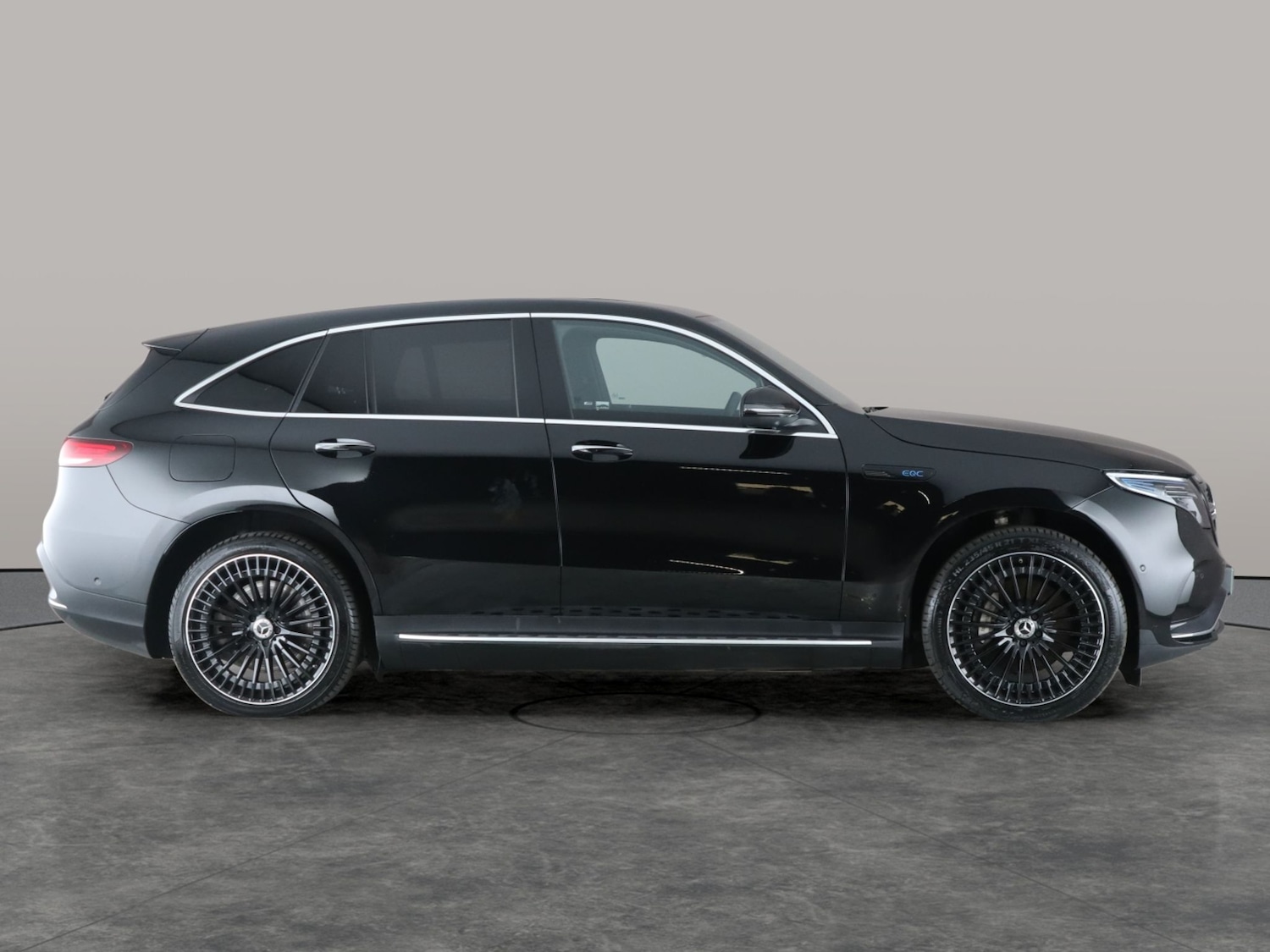 Used Mercedes-Benz EQC 2022 for sale - 76587798: Photo 11