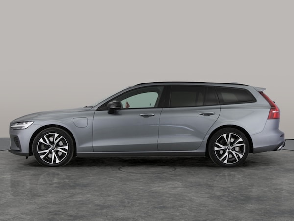 Used Volvo V60 2020 for sale - 76264252: Photo 11