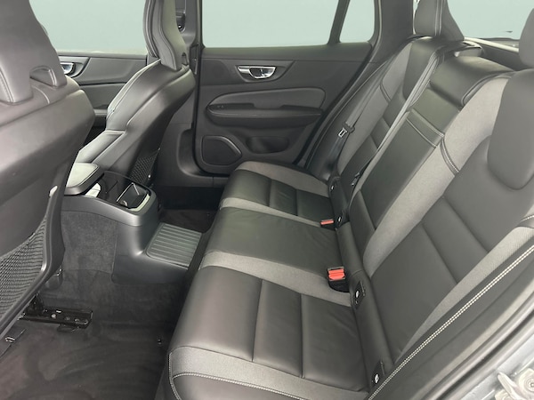 Used Volvo V60 2020 for sale - 76264252: Photo 18