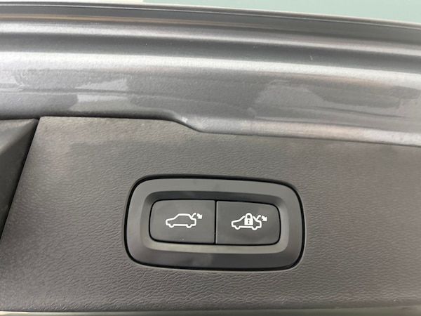 Used Volvo V60 2020 for sale - 76264252: Photo 27