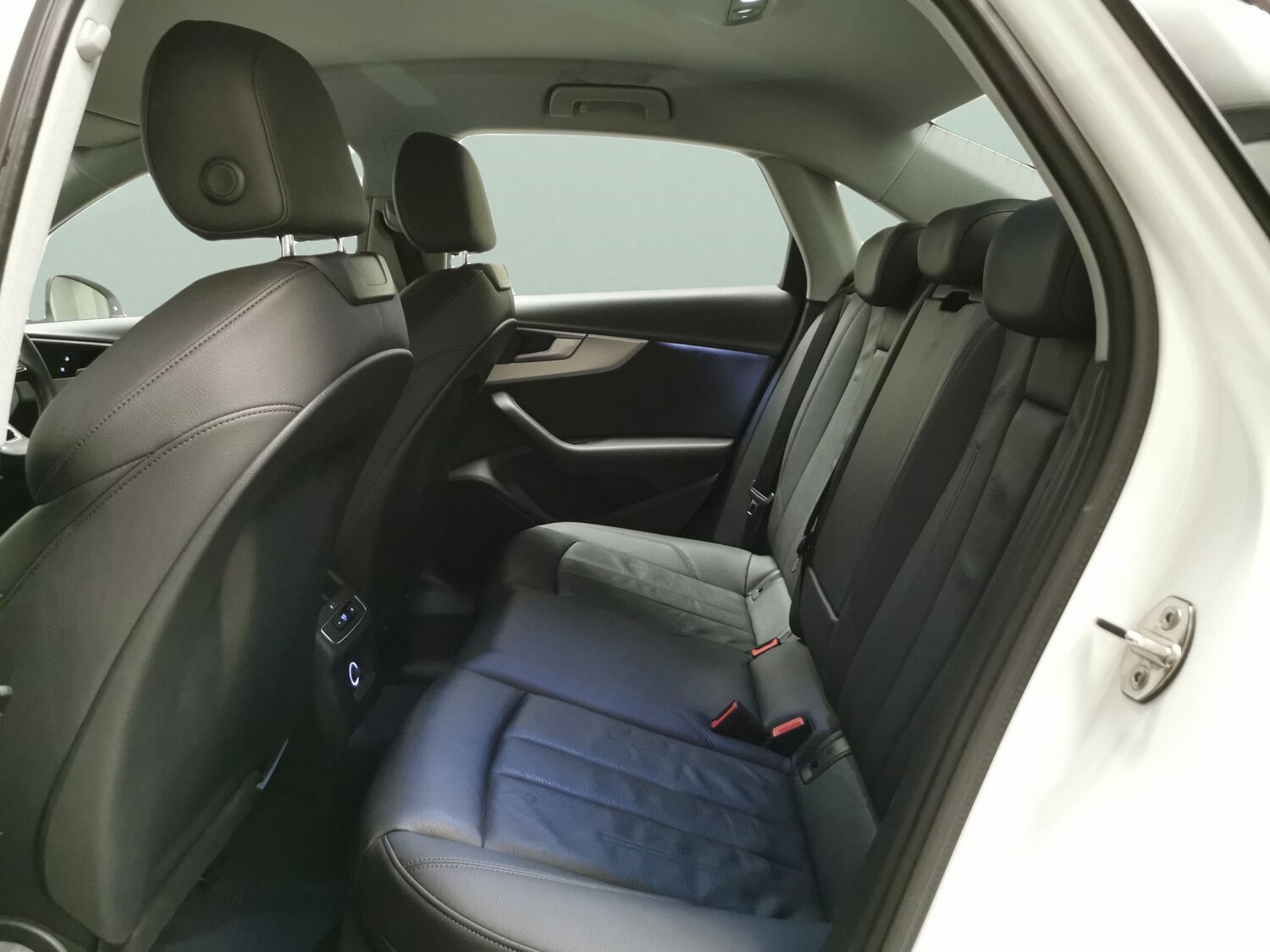 Used Audi A4 2019 for sale - 78178076: Photo 23