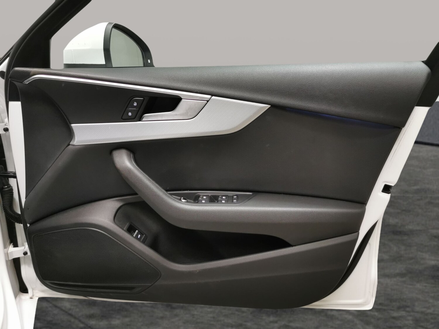 Used Audi A4 2019 for sale - 78178076: Photo 27