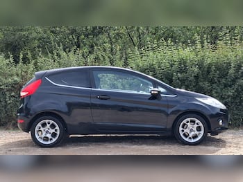 Used Ford Fiesta 2012 for sale - 79773225: Photo