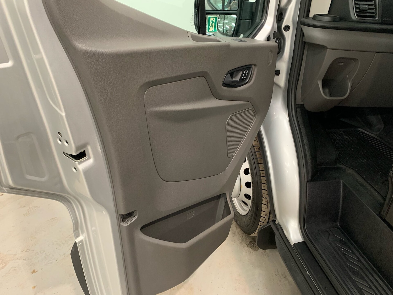 Used Ford Transit 2020 for sale - 76904480: Photo 18