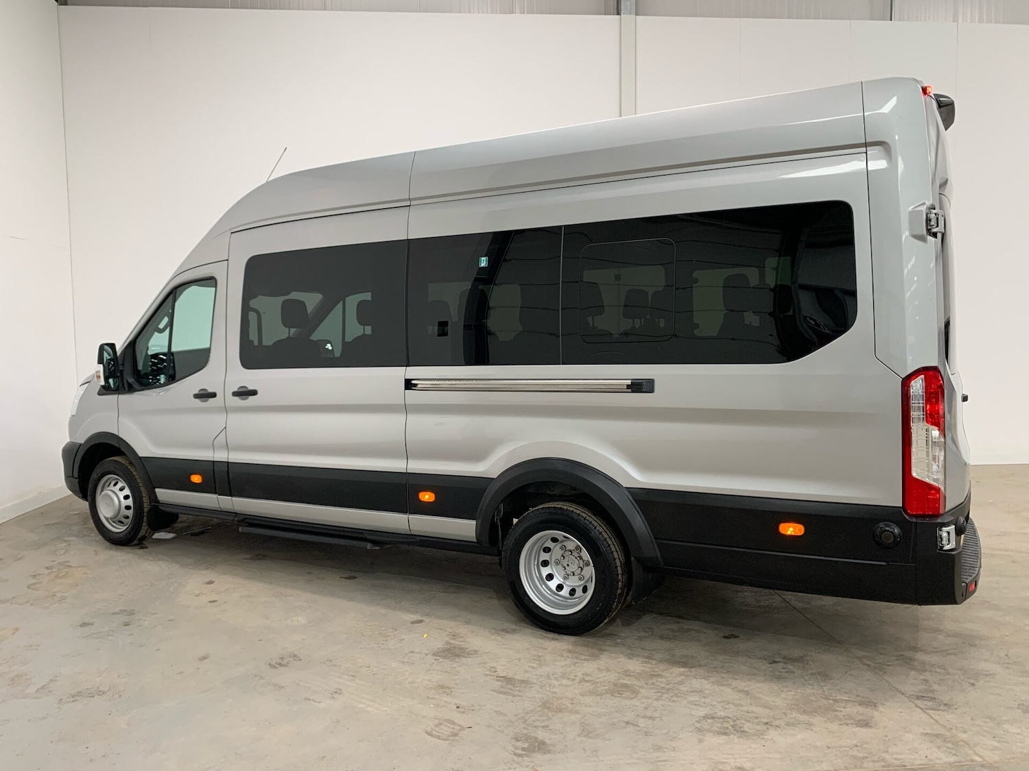 Used Ford Transit 2020 for sale - 76904480: Photo 2