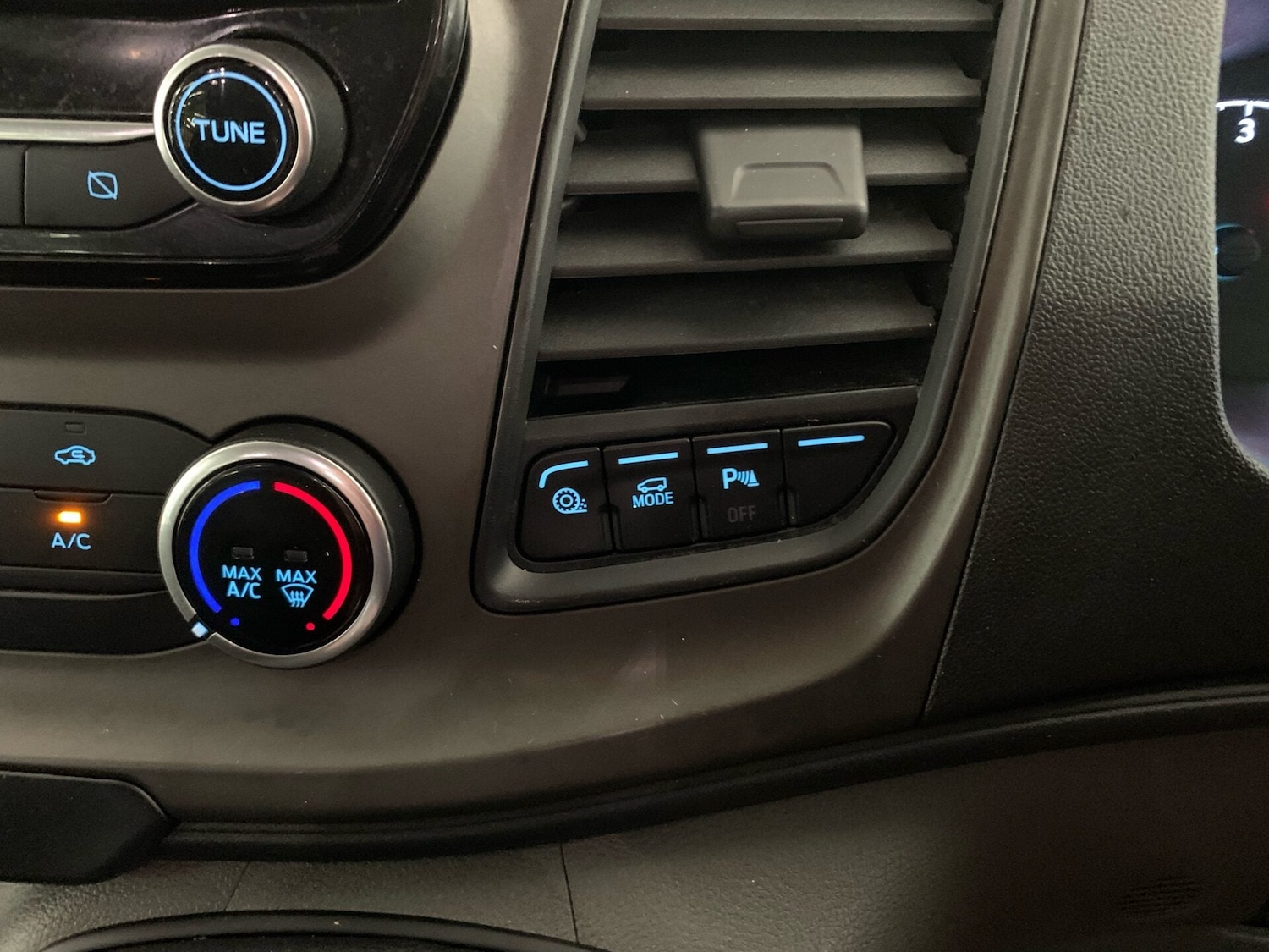 Used Ford Transit 2020 for sale - 76904480: Photo 24