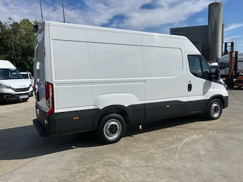 Used Iveco Daily 2023 for sale - 76904475: Photo