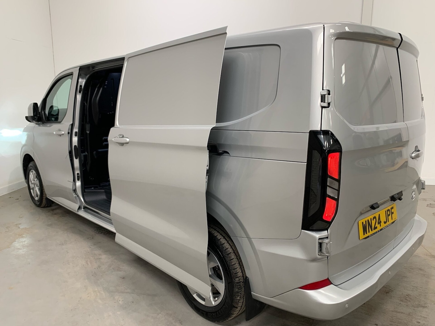 Used Ford Transit Custom 2024 for sale - 77138737: Photo 13