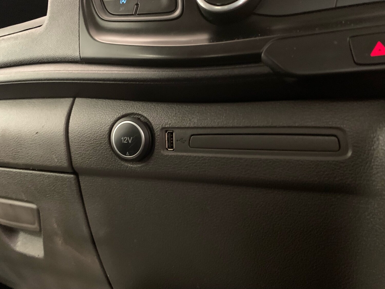 Used Ford Transit 2020 for sale - 76603874: Photo 25