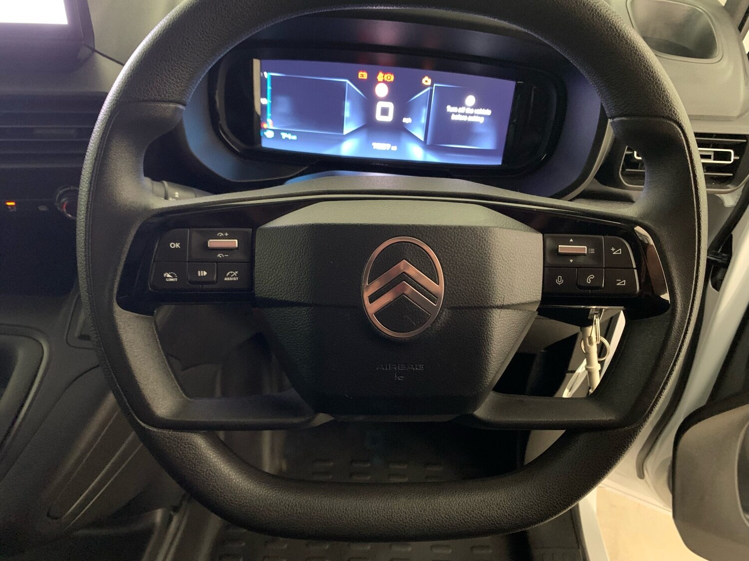 Used Citroen Berlingo 2024 for sale - 76264513: Photo 17