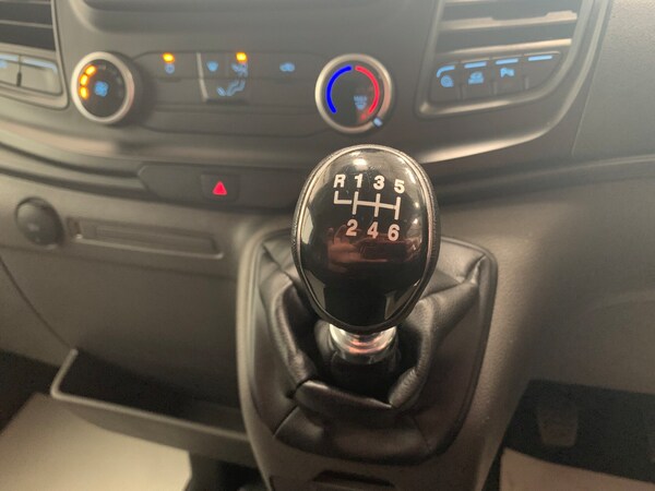 Used Ford Transit 2022 for sale - 75423065: Photo 10