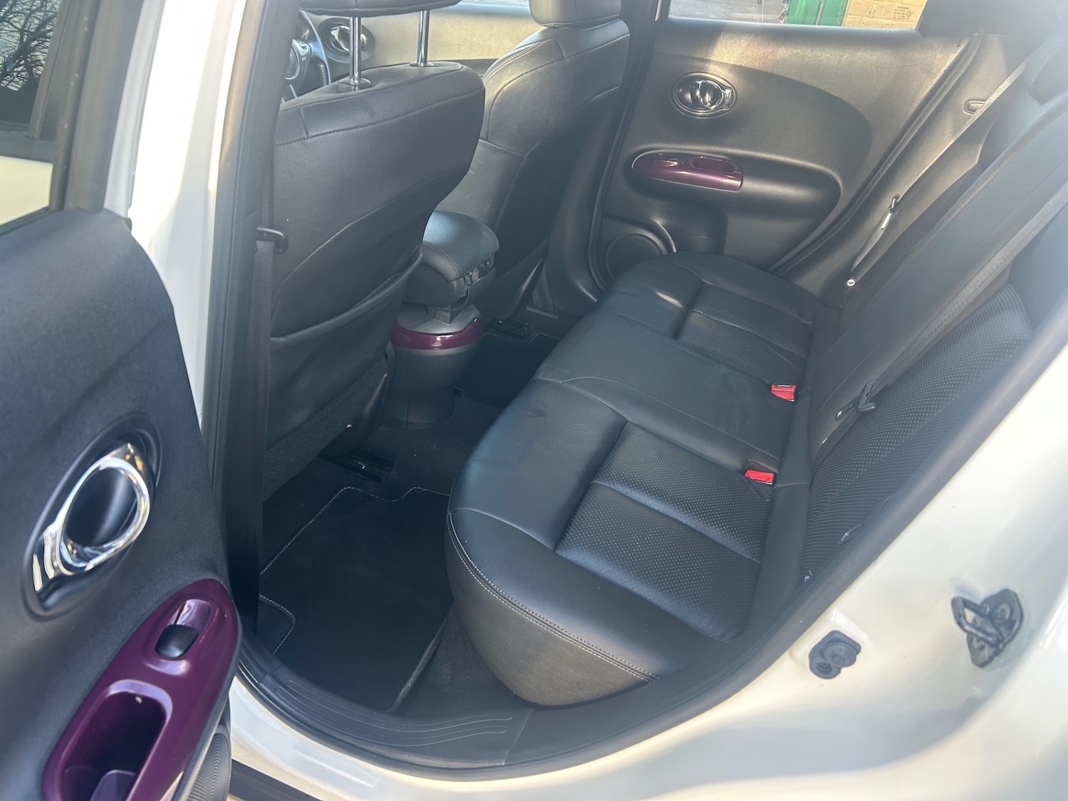 Used Nissan Juke 2015 for sale - 77240215: Photo 17