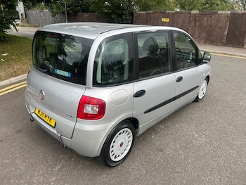 Used Fiat Multipla 2011 for sale - 75700225: Photo