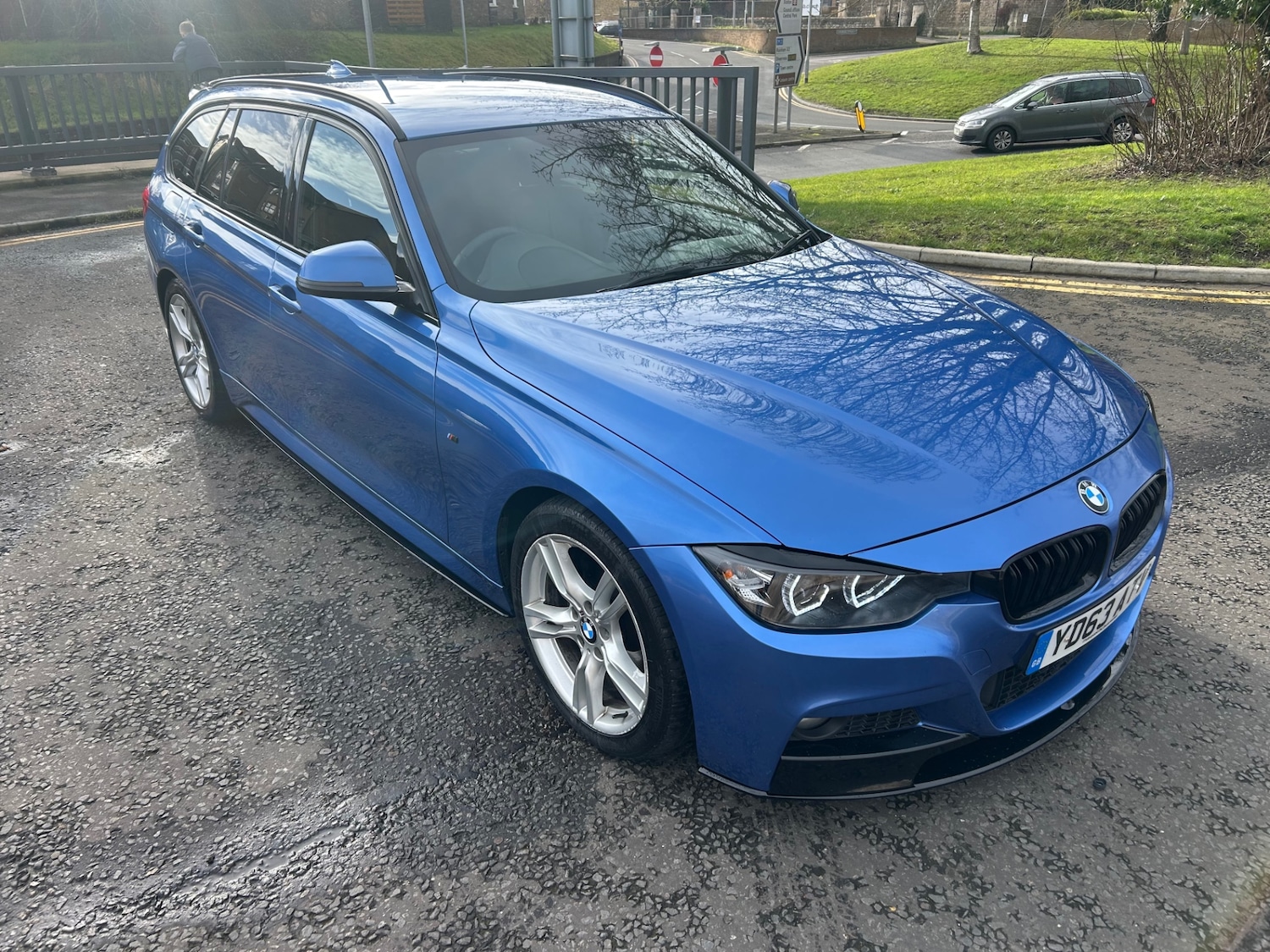 Used BMW 3 Series 2013 for sale - 77508720: Photo 2