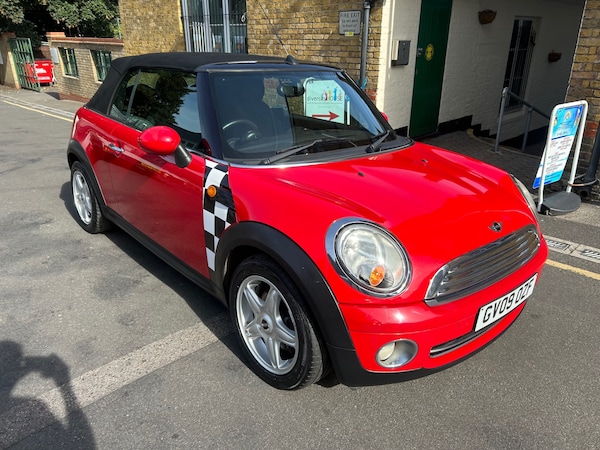 Used MINI Convertible 2009 for sale - 72824957: Photo 14