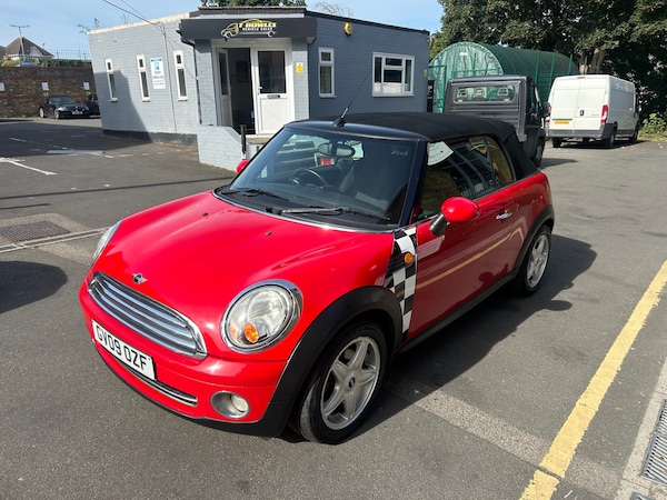 Used MINI Convertible 2009 for sale - 72824957: Photo 20