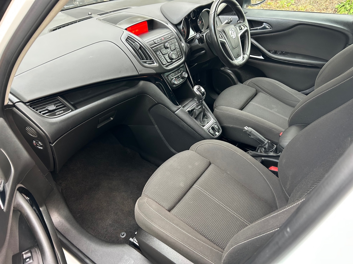 Used Vauxhall Zafira 2014 for sale - 77277461: Photo 14