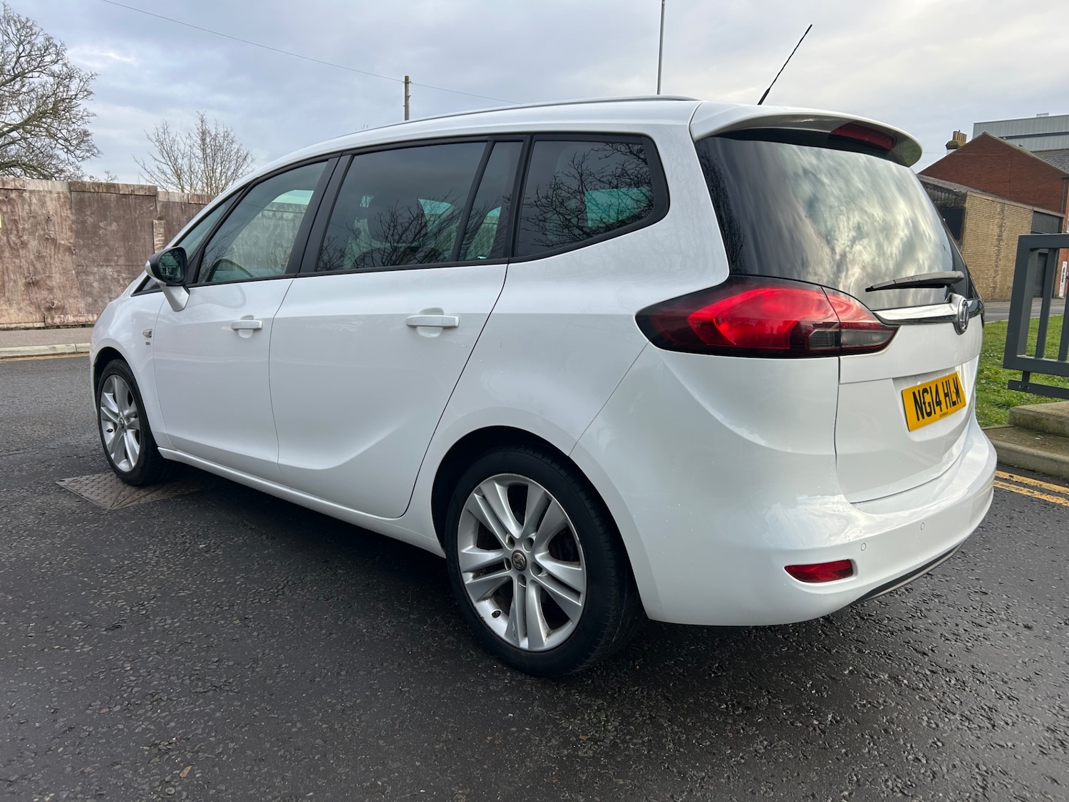 Used Vauxhall Zafira 2014 for sale - 77277461: Photo 6