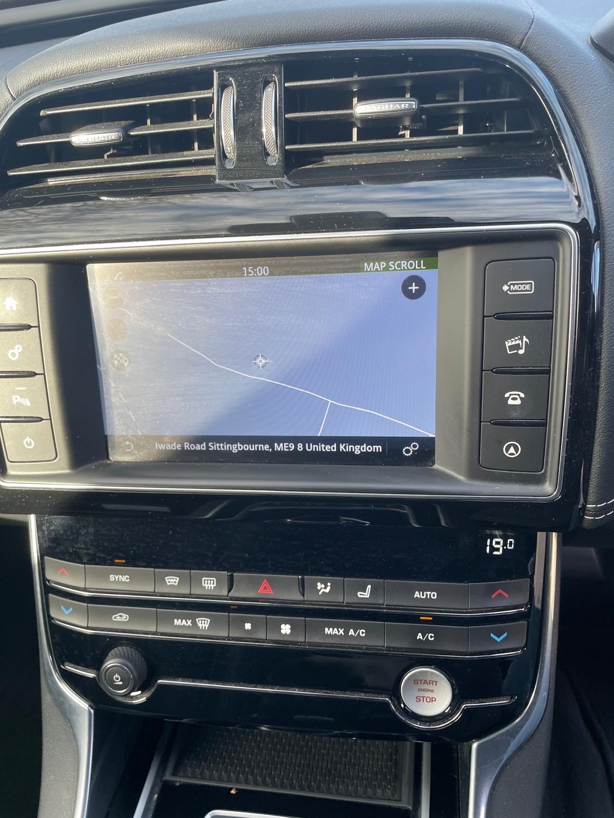 Used Jaguar XE 2018 for sale - 77508373: Photo 18