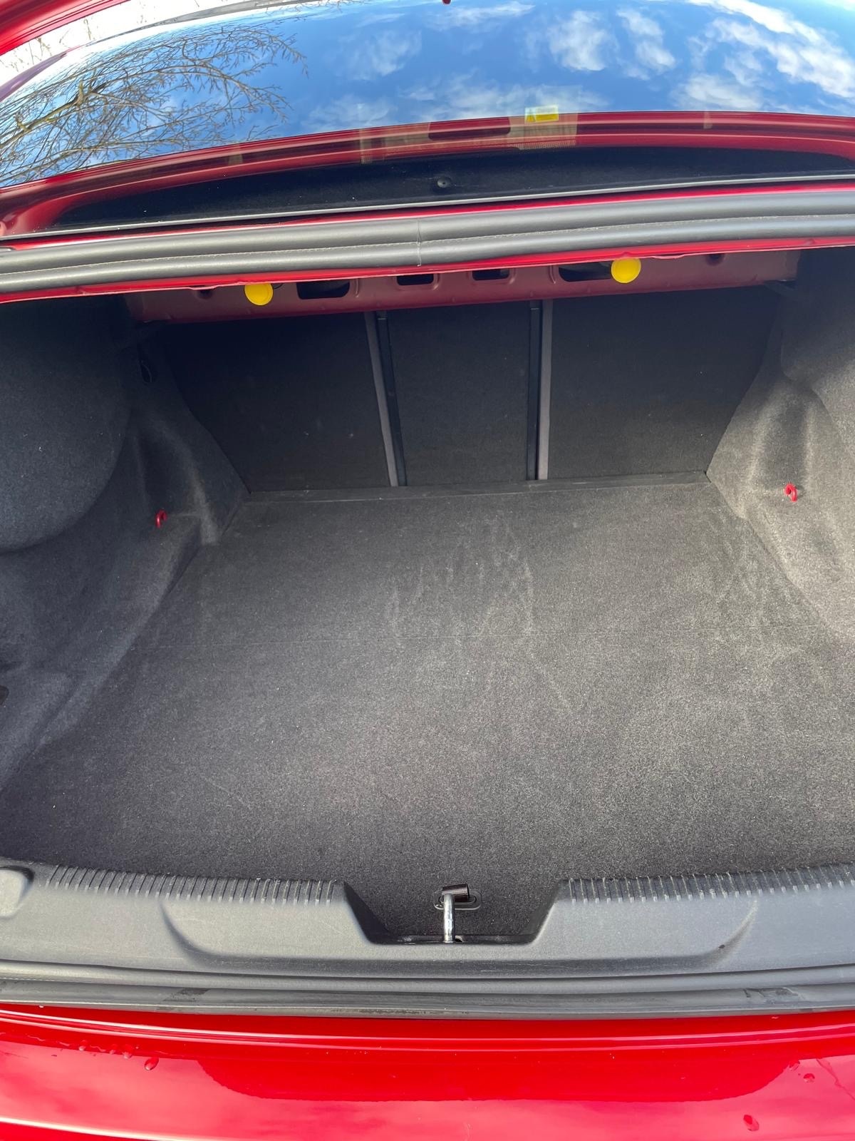 Used Jaguar XE 2018 for sale - 77508373: Photo 19