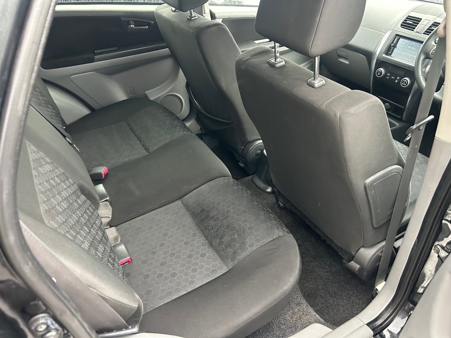 Used Suzuki SX4 2011 for sale - 76525654: Photo 15