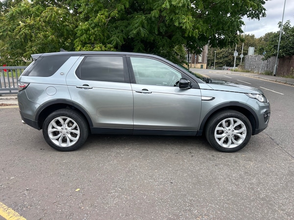 Used Land Rover Discovery Sport 2015 for sale - 75700377: Photo 3