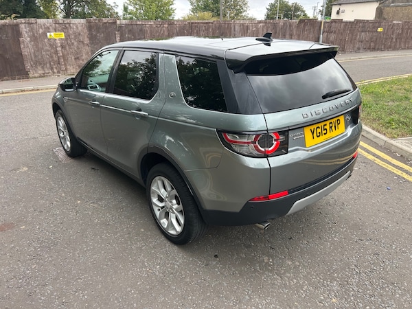 Used Land Rover Discovery Sport 2015 for sale - 75700377: Photo 8