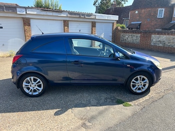 Used Vauxhall Corsa 2009 for sale - 75700343: Photo