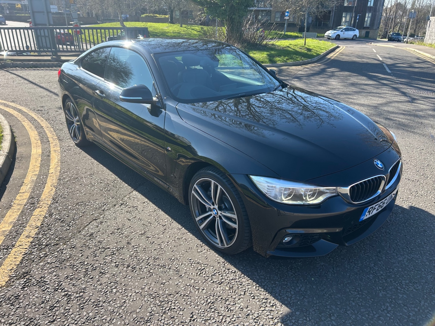 Used BMW 4 Series 2017 for sale - 78139609: Photo 2