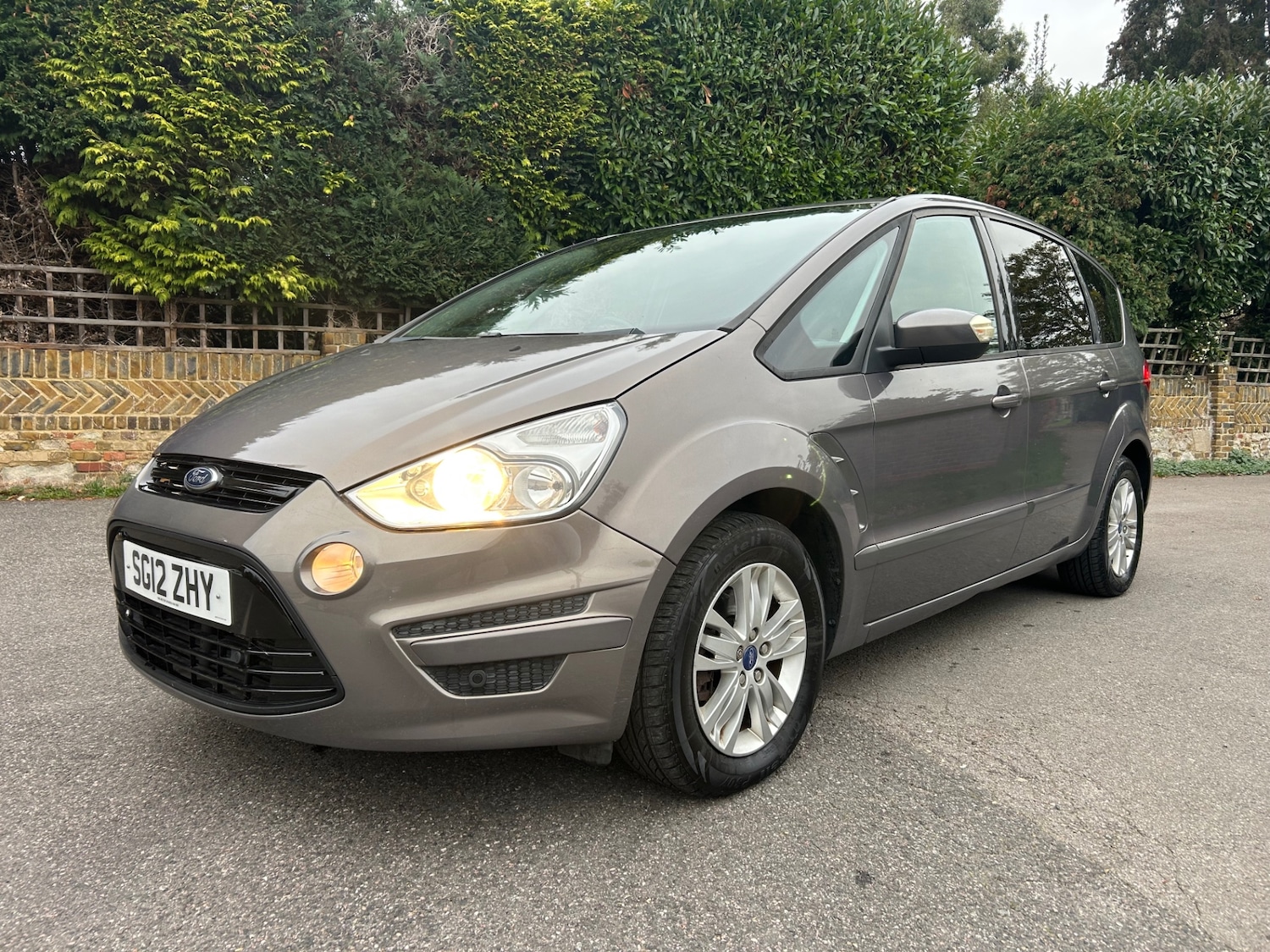 Used Ford S-Max 2012 for sale - 76525659: Photo 11