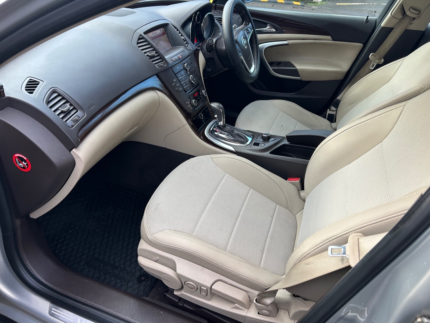 Used Vauxhall Insignia 2010 for sale - 77240222: Photo 16