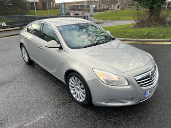 Used Vauxhall Insignia 2010 for sale - 77240222: Photo