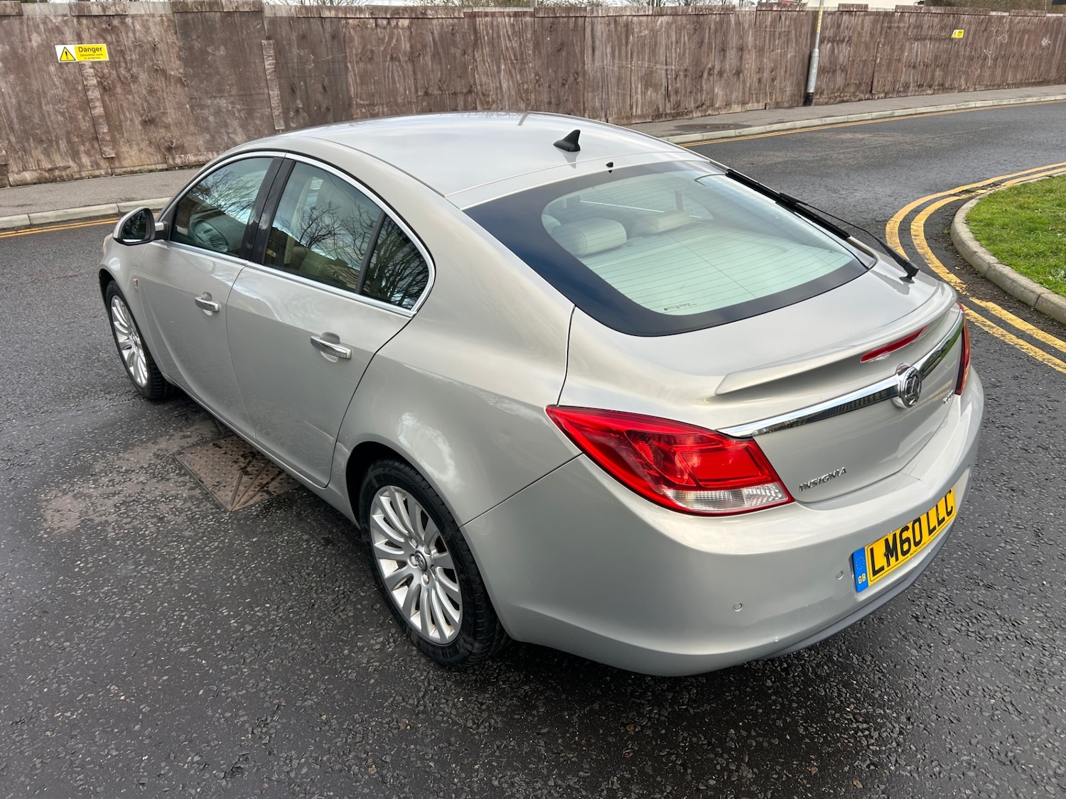 Used Vauxhall Insignia 2010 for sale - 77240222: Photo 8