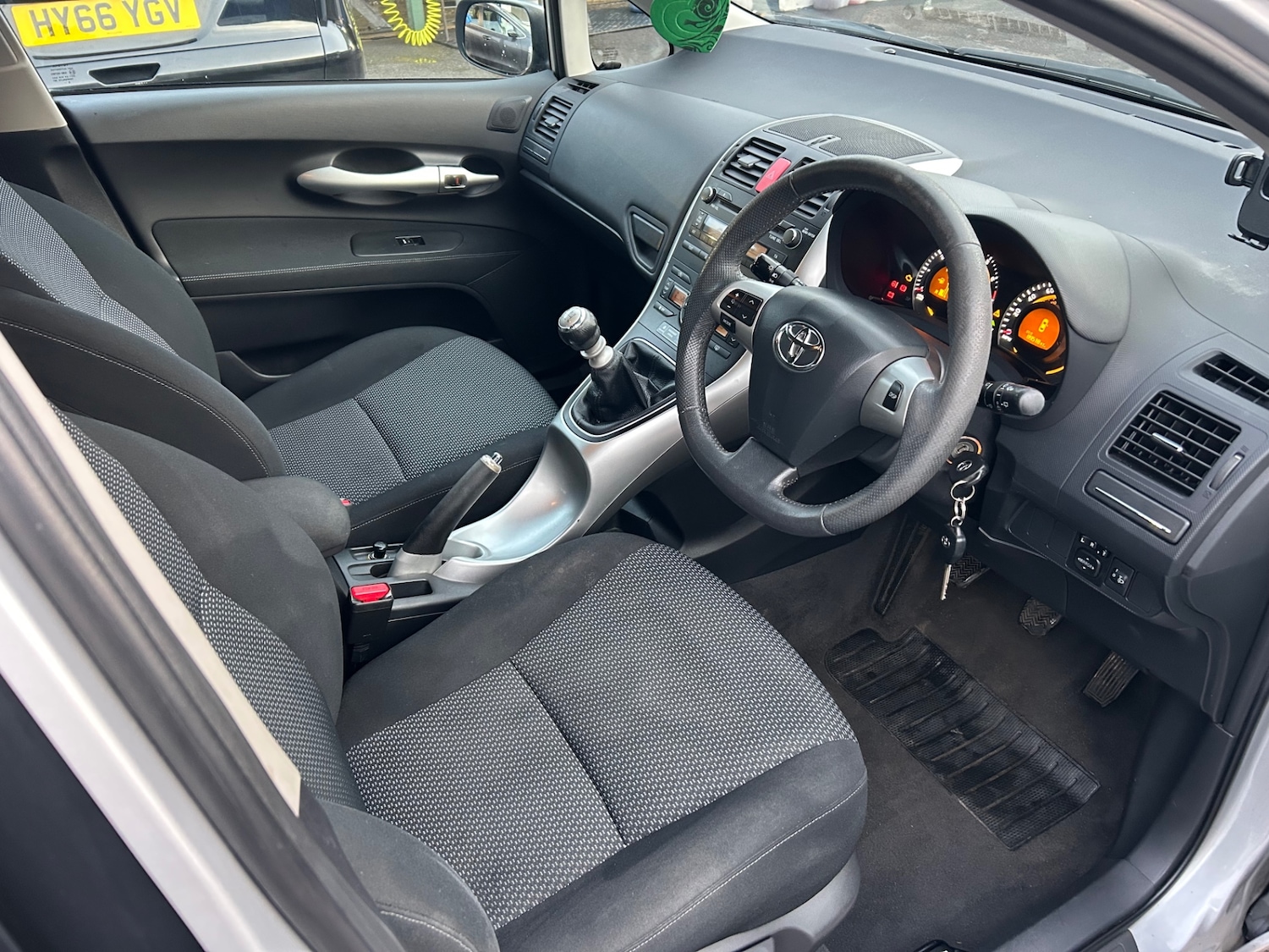 Used Toyota Auris 2010 for sale - 76525648: Photo 14