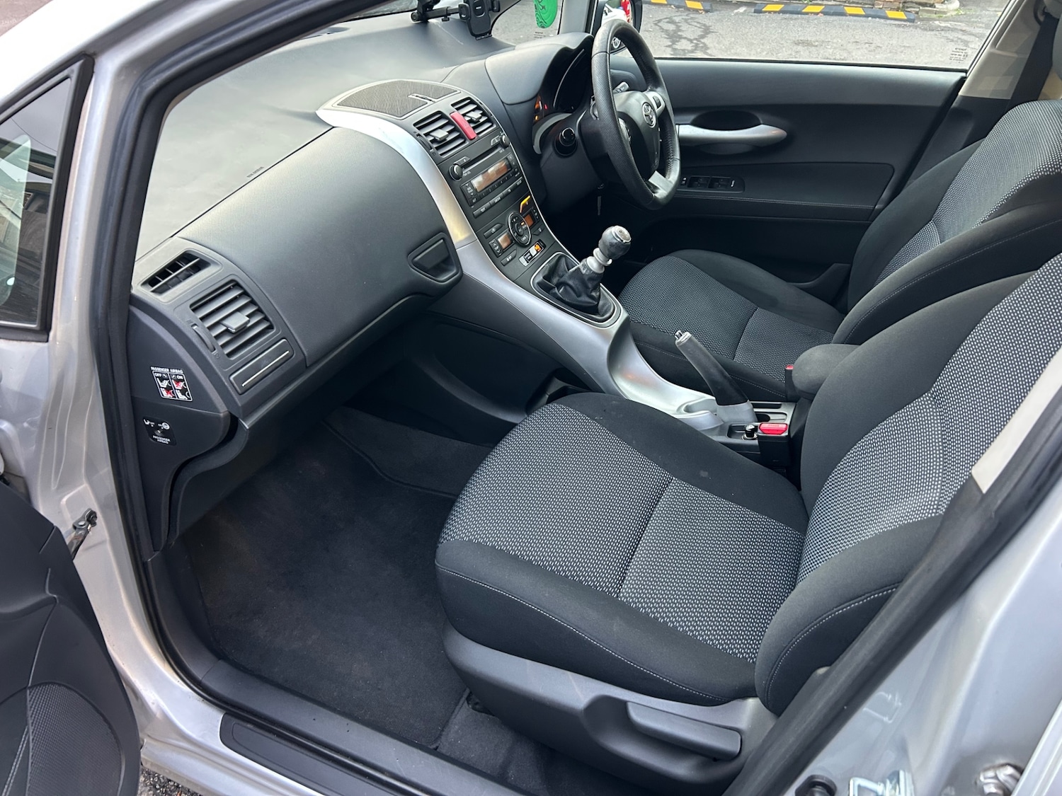 Used Toyota Auris 2010 for sale - 76525648: Photo 16